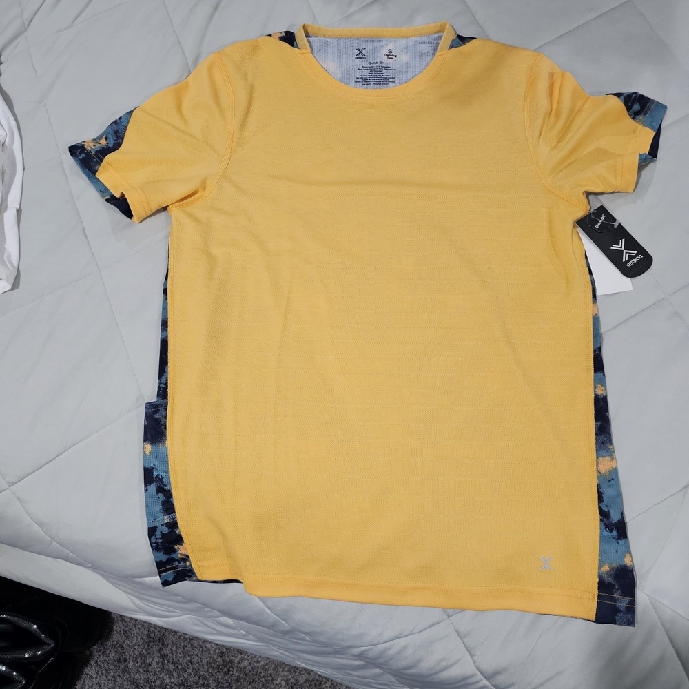 NEW Xersion T Shirt Men's Small S Multicolor Short Sleeve Quick Dri Gym Workout